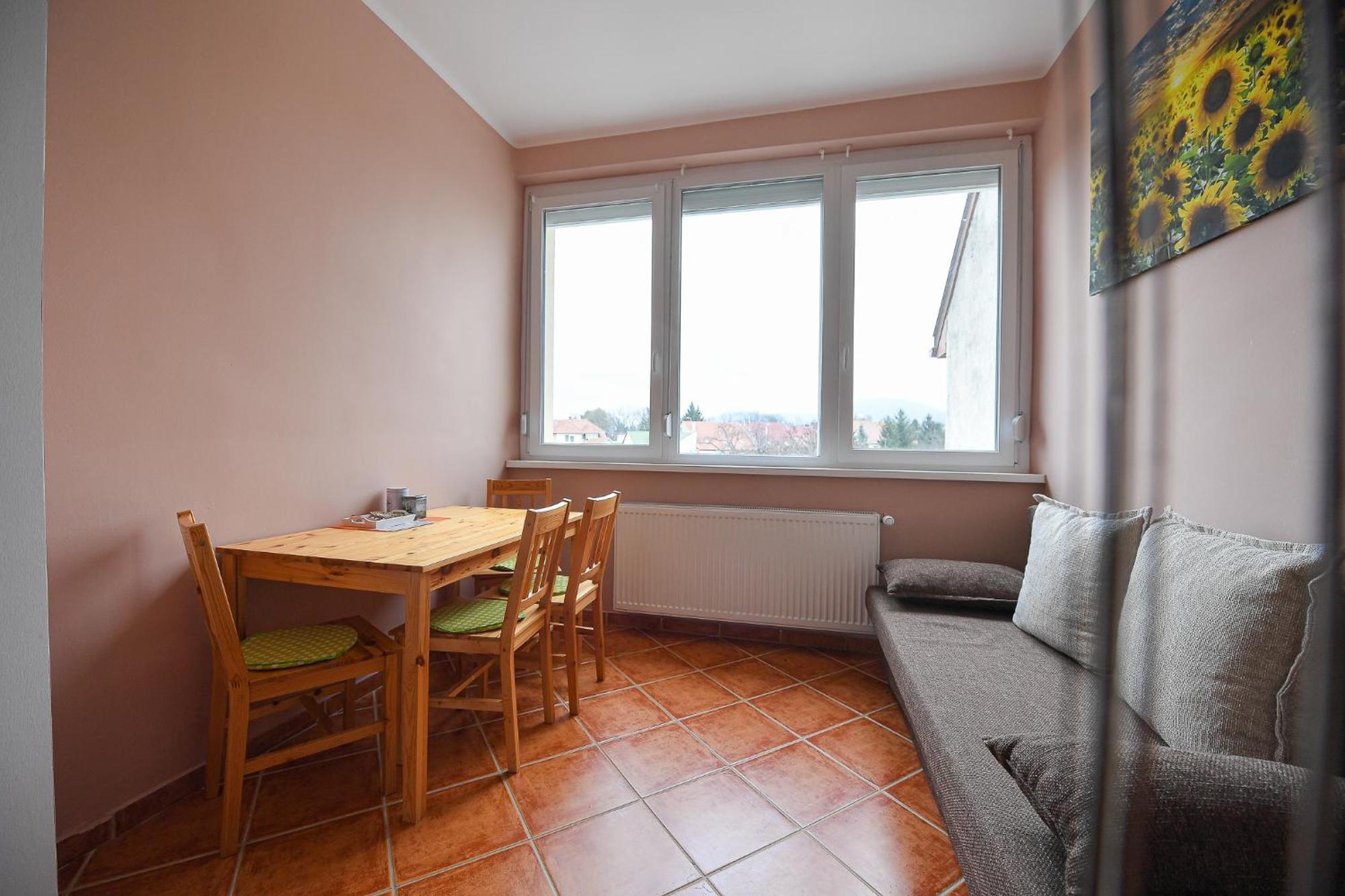 Kokusz Apartmanok Эгер Номер фото