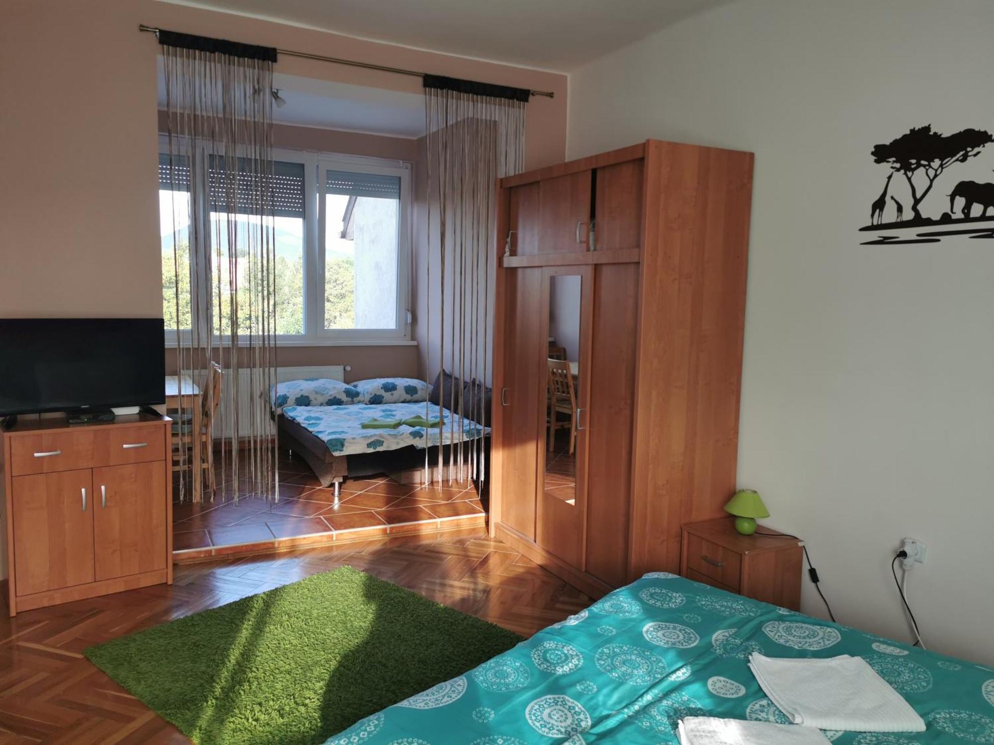 Kokusz Apartmanok Эгер Номер фото